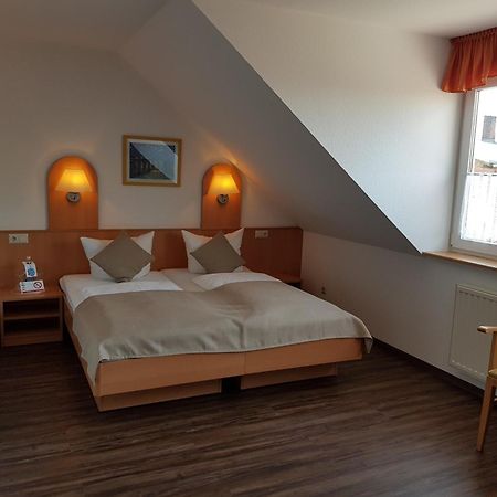 Land-Gut-Hotel Seeblick Klietz Eksteriør bilde